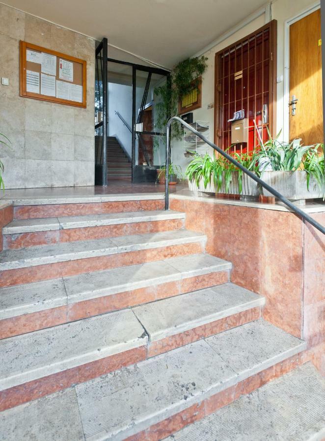 Green Apartment Budapest Bagian luar foto